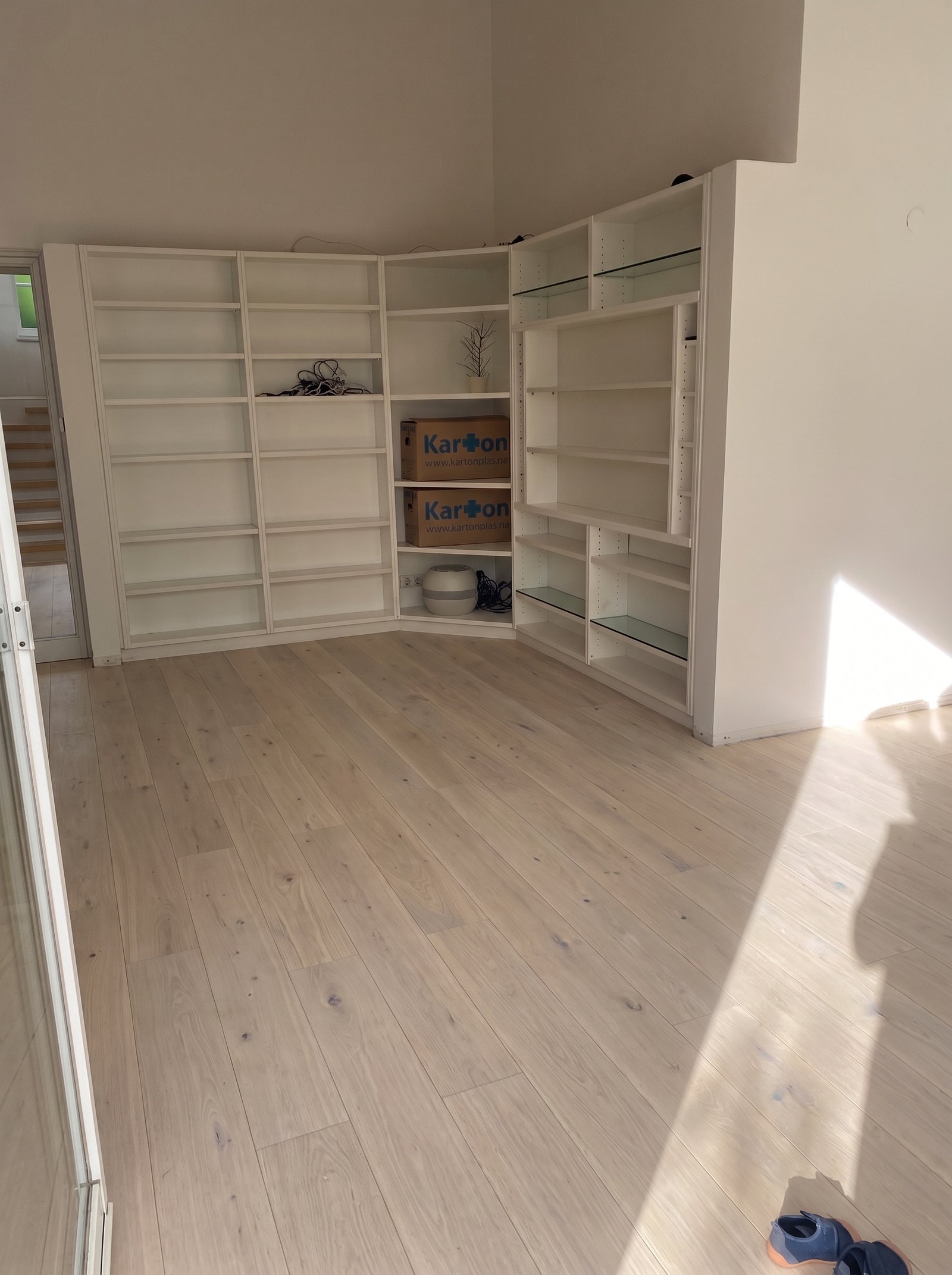Eiche Hollywood in einem Schlafzimmer — mit KI erzeugte Ansicht