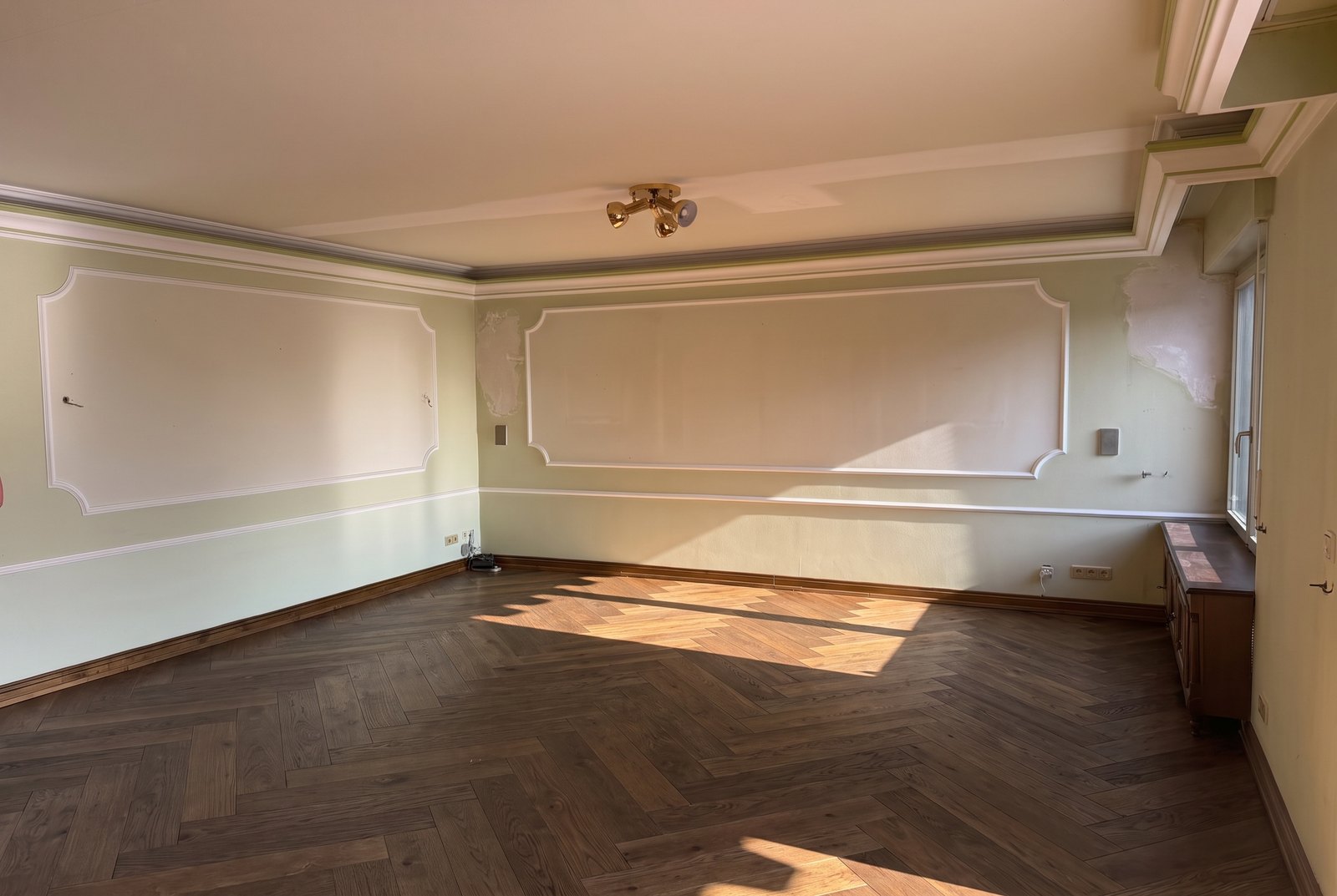 Eiche Firestone in einem Schlafzimmer — mit KI erzeugte Ansicht
