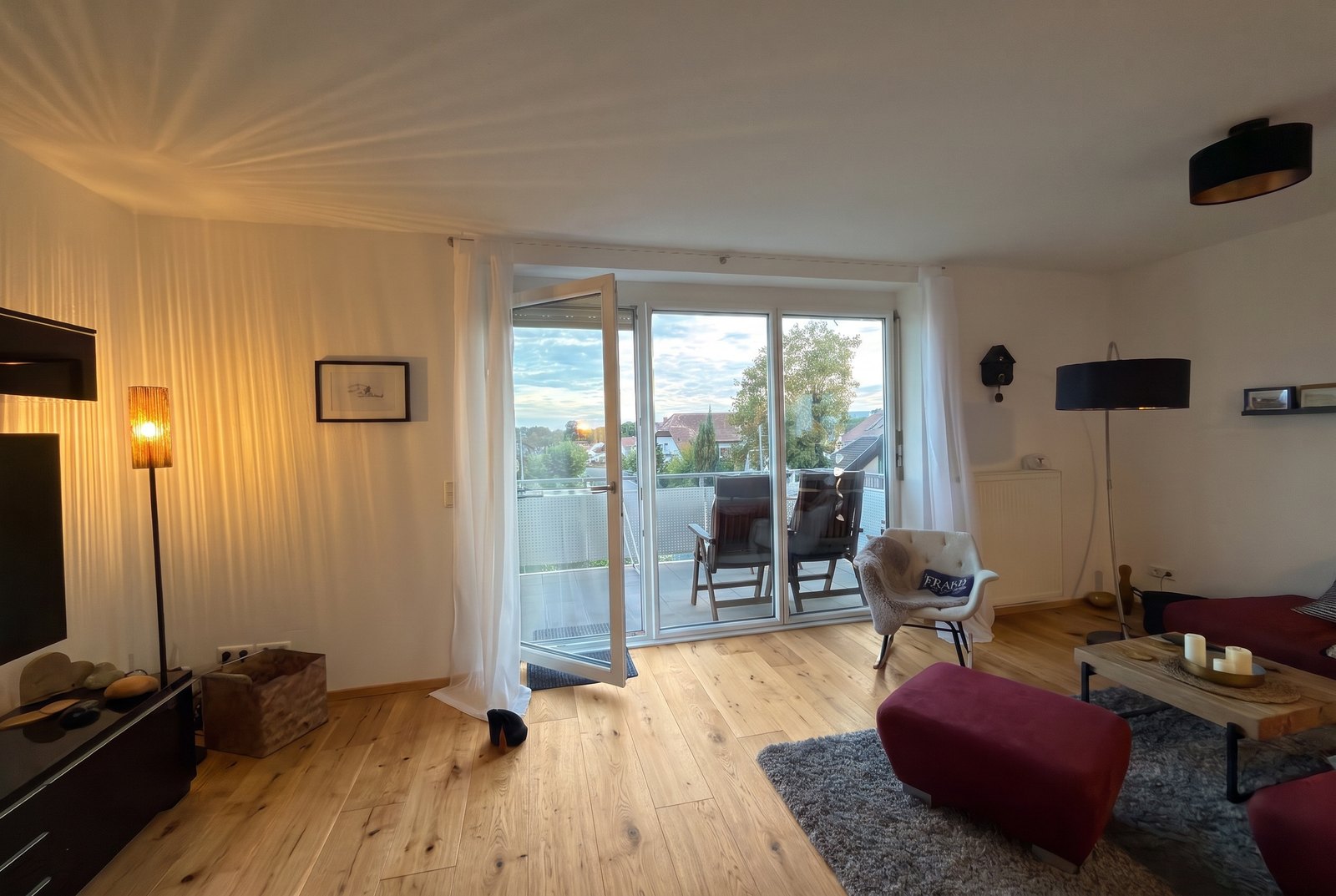 Eiche Seattle in einem Wohnzimmer — mit KI erzeugte Ansicht