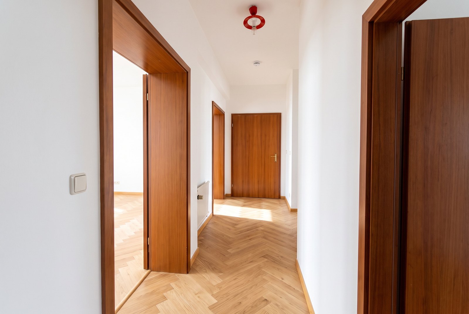 Eiche Sandstone Deluxe in einem Raum — mit KI erzeugte Ansicht