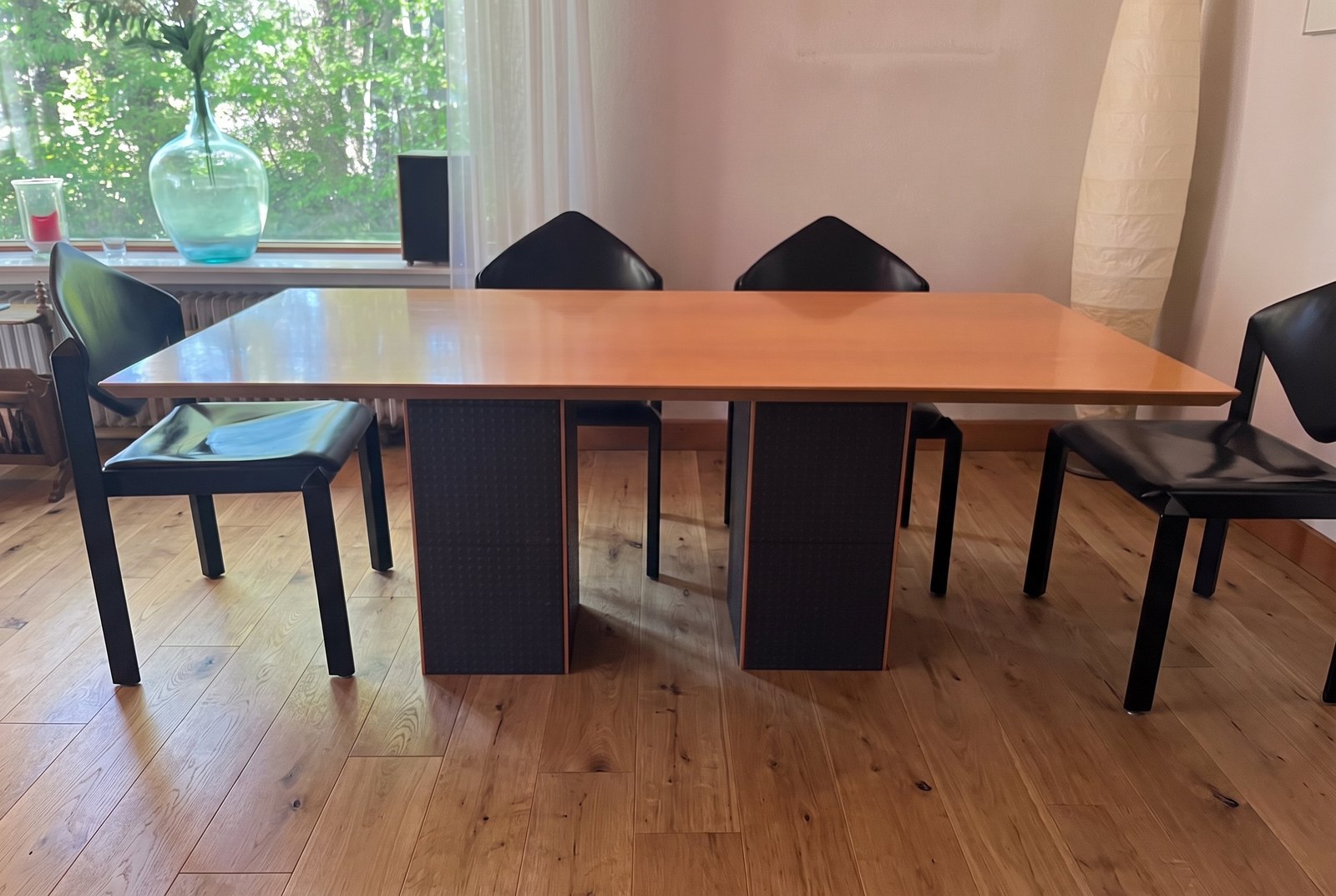 Eiche Atlanta in einem Esszimmer — mit KI erzeugte Ansicht